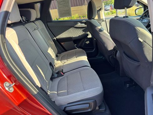 Used 2020 Ford Escape SE AWD/4WD image 38