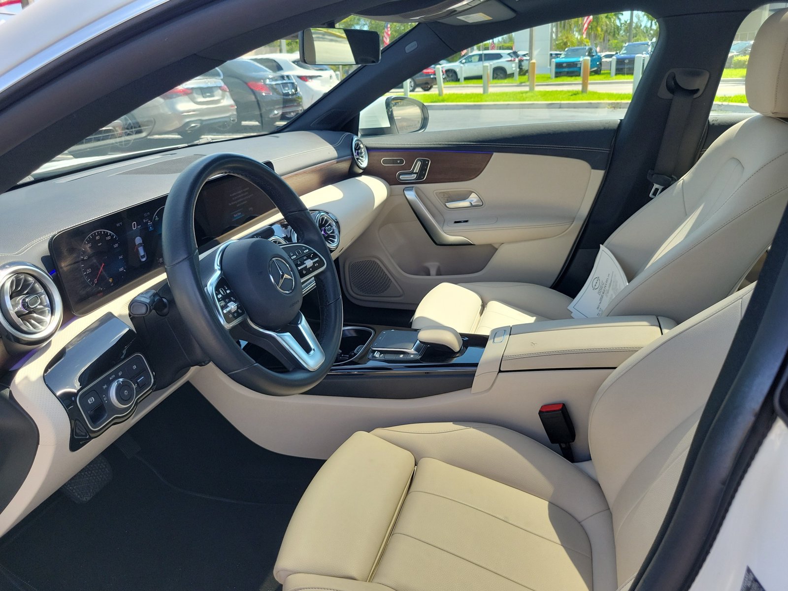 Used 2023 Mercedes-Benz CLA 250 image 15
