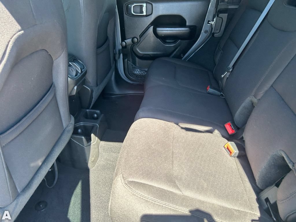 Certified 2022 Jeep Wrangler Unlimited Sport AWD/4WD image 17