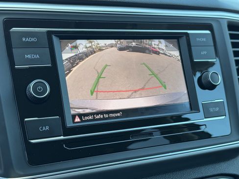 Used 2018 Volkswagen Atlas S FWD image 23