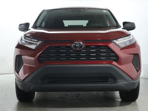 Used 2023 Toyota RAV4 LE FWD image 5