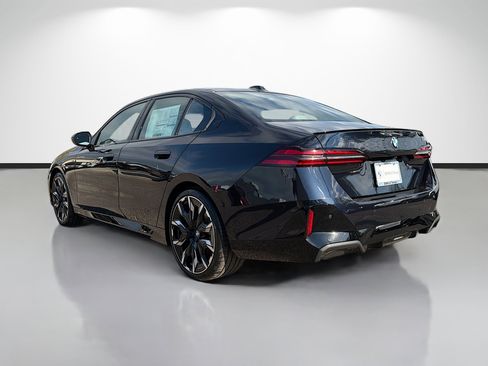 New 2026 BMW 530i w/ M Sport Package image 5