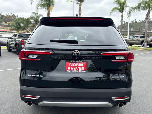 New 2026 Toyota Grand Highlander AWD Hybrid image 8