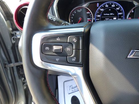 Used 2025 Chevrolet Blazer RS FWD image 26