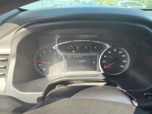 Used 2022 GMC Acadia SLE w/ Driver Convenience Package FWD image 14