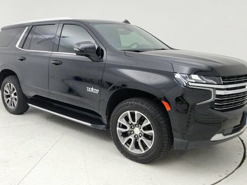 Used 2021 Chevrolet Tahoe LT w/ LT Signature Package RWD image 1