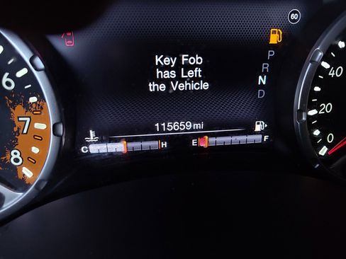 Used 2017 Jeep Renegade Trailhawk image 18