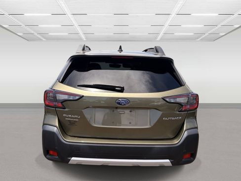 Used 2024 Subaru Outback Limited AWD/4WD image 4