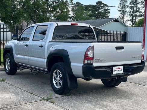 Used 2011 Toyota Tacoma PreRunner RWD image 9