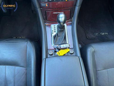 Used 2016 INFINITI QX50 AWD w/ Deluxe Touring Package image 32