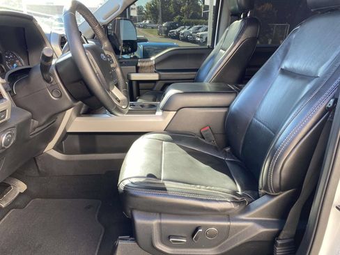 Used 2019 Ford F250 Lariat w/ Lariat Ultimate Package AWD/4WD image 15