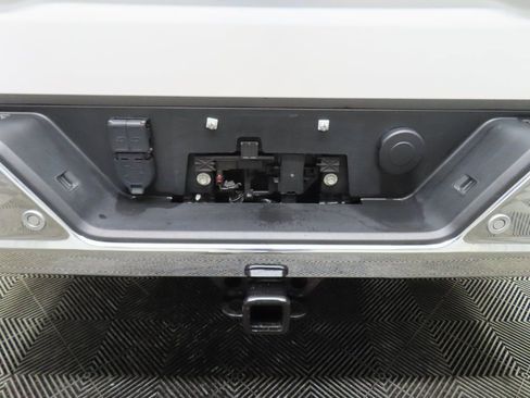 Used 2023 GMC Sierra 1500 SLT w/ SLT Premium Plus Package image 44