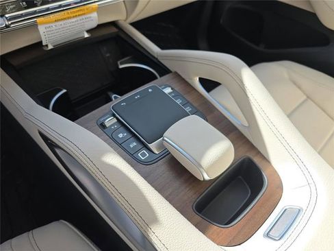 New 2026 Mercedes-Benz GLE 450 4MATIC image 31