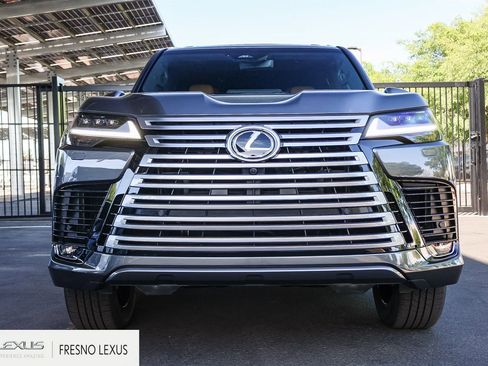 New 2026 Lexus LX 600 4WD w/ Luxury Package image 2