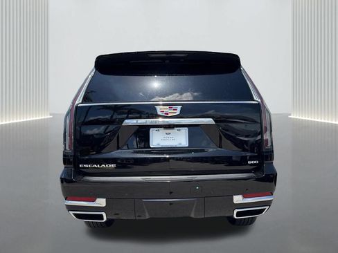 New 2026 Cadillac Escalade ESV Luxury AWD/4WD image 6
