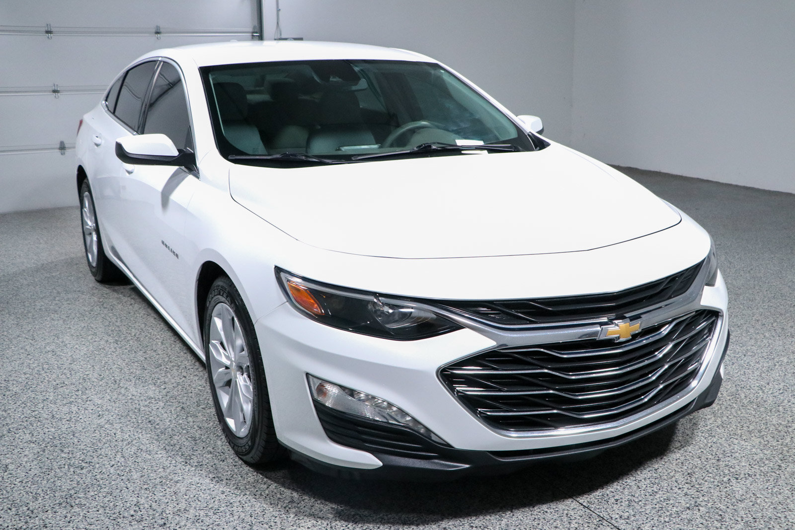 Used 2022 Chevrolet Malibu LT FWD image 5