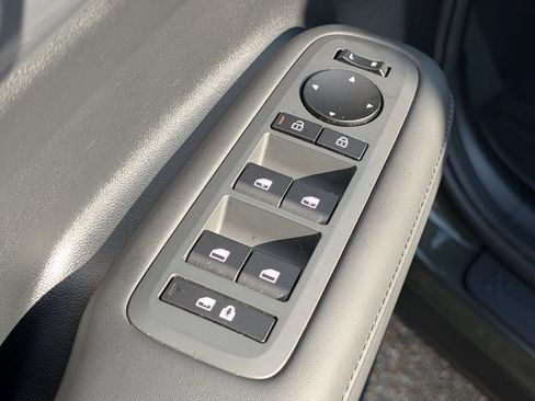 Used 2026 Hyundai Santa Fe SEL FWD image 15