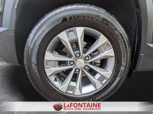 Used 2025 Chevrolet Equinox LT FWD image 31