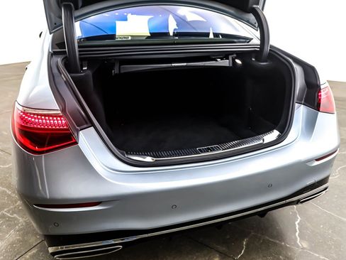 Certified 2025 Mercedes-Benz S 580 4MATIC Sedan image 25