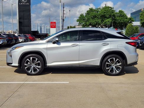 Used 2019 Lexus RX 450h AWD w/ Navigation Package image 4