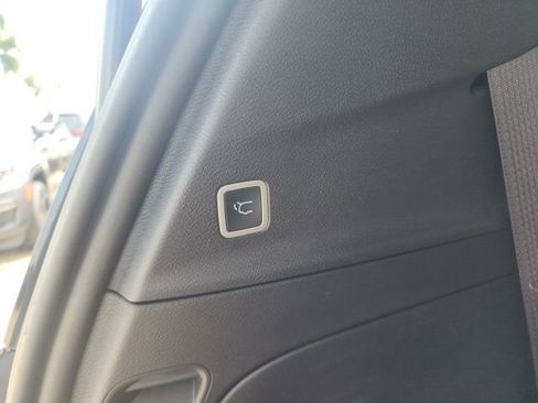 New 2026 Chrysler Pacifica Select image 23