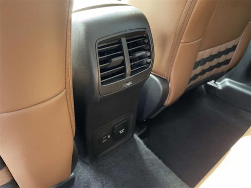 Used 2024 Ford Bronco Sport Outer Banks image 10