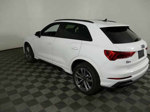 New 2025 Audi Q3 2.0T Premium image 5