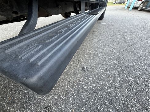 Used 2017 Ford F250 XLT w/ XLT Value Package image 36