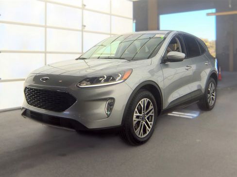 Used 2022 Ford Escape SEL AWD/4WD image 4