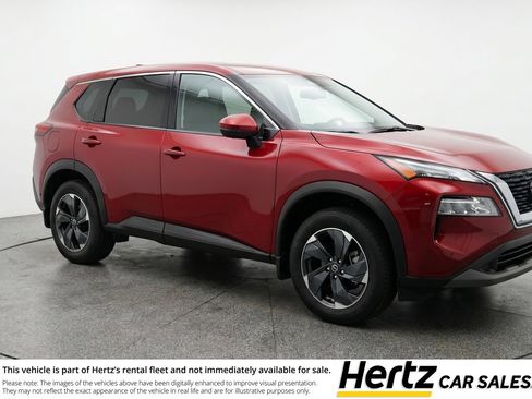 Used 2025 Nissan Rogue SV AWD/4WD image 1
