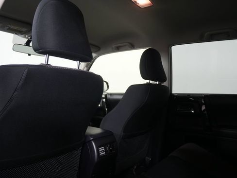 Used 2014 Toyota 4Runner Trail image 17