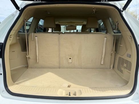 Used 2018 Toyota Highlander XLE image 11