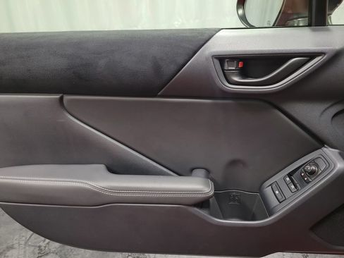 Used 2025 Toyota GR86 Premium w/ ALL Weather Mat Package (TMS) RWD image 23