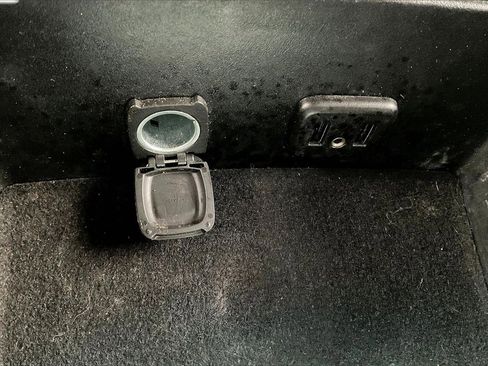 Used 2016 GMC Sierra 1500 SLE w/ SLE Value Package image 25