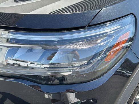 Certified 2025 Ford Explorer ST w/ Sun And Sound Package image 6