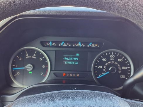 Used 2017 Ford F150 XLT image 29