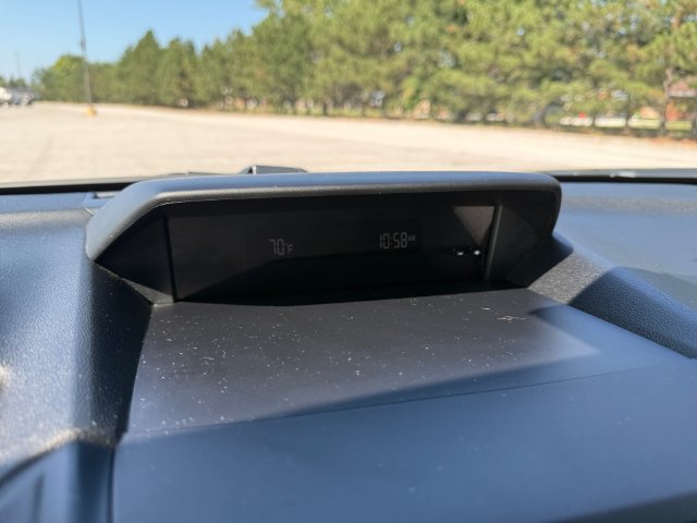 Used 2023 Subaru Forester Premium AWD/4WD image 16