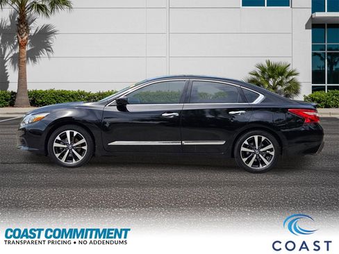 Used 2016 Nissan Altima 2.5 SR FWD image 3