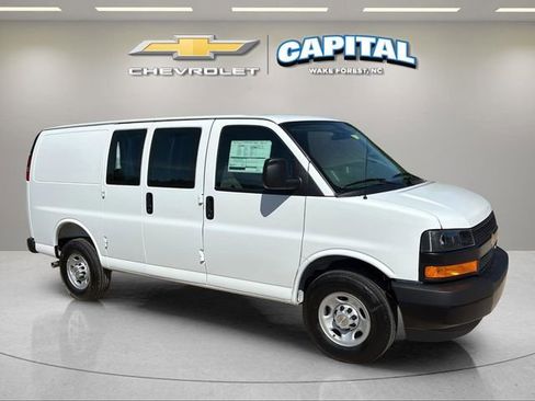 New 2026 Chevrolet Express 2500 RWD image 7
