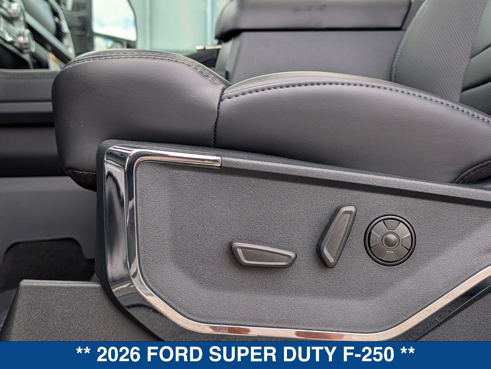 New 2026 Ford F250 Platinum w/ FX4 Off-Road Package AWD/4WD image 24