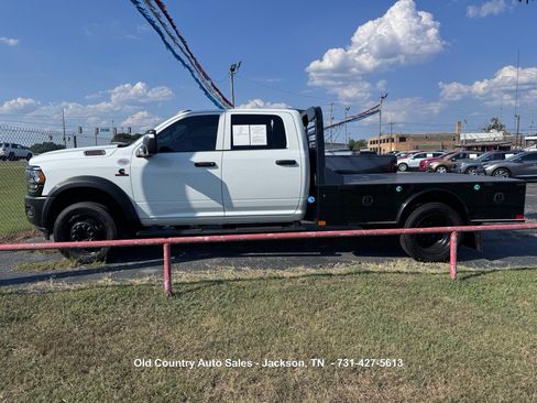 Used 2024 RAM 5500 Tradesman w/ Max Tow Package AWD/4WD image 1
