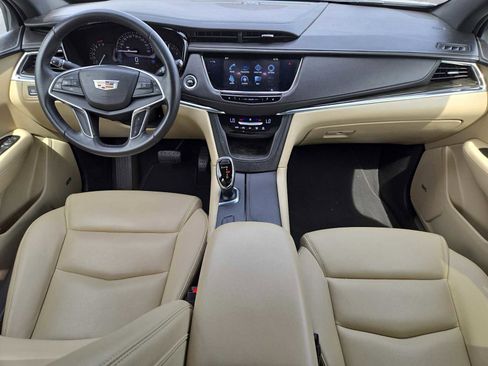 Used 2017 Cadillac XT5 FWD image 15