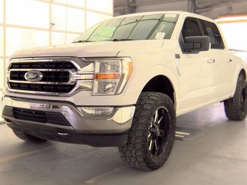 Used 2021 Ford F150 XLT w/ Equipment Group 301A Mid AWD/4WD image 4