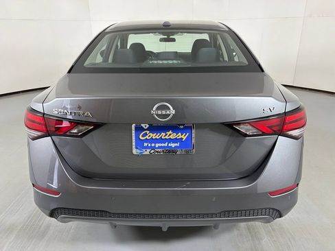 Used 2024 Nissan Sentra SV FWD image 7