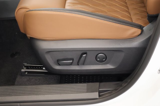 New 2026 Nissan Rogue Platinum AWD/4WD image 12