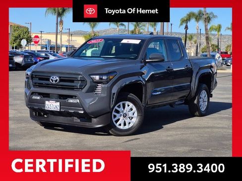 Used 2025 Toyota Tacoma SR5 image 1