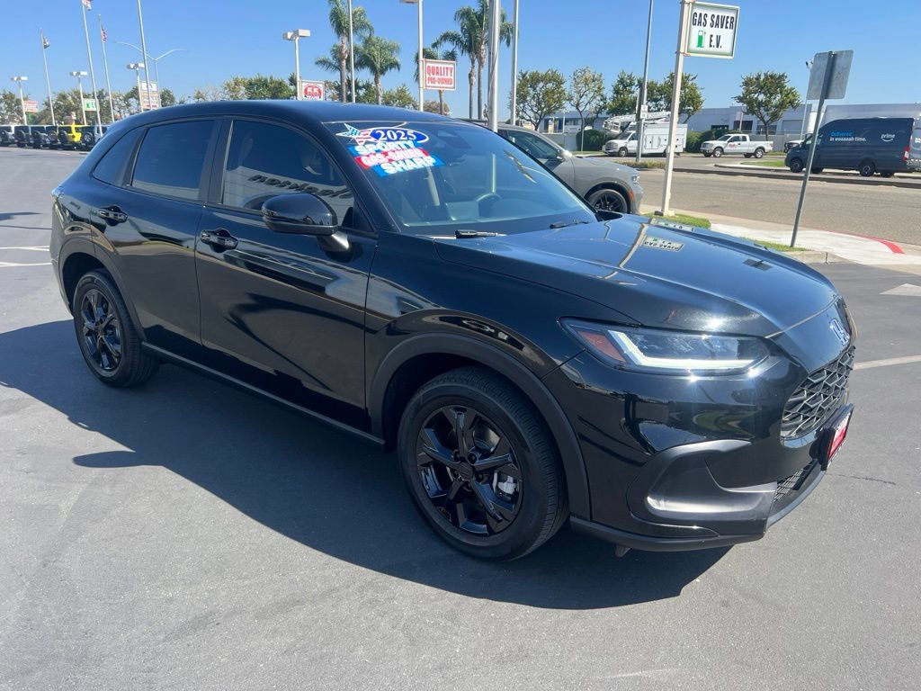 Used 2025 Honda HR-V LX image 7