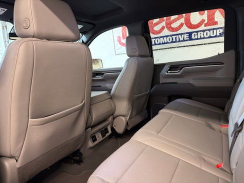 Used 2025 GMC Sierra 1500 SLT image 20