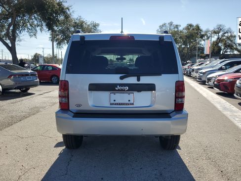 Used 2010 Jeep Liberty Sport w/ Popular Equipment Group image 6
