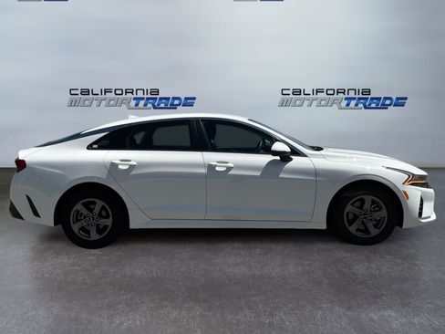 Used 2024 Kia K5 LXS FWD image 4